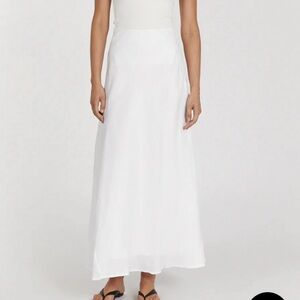 DISSH Brand new with tags Syrah Linen Maxi Skirt